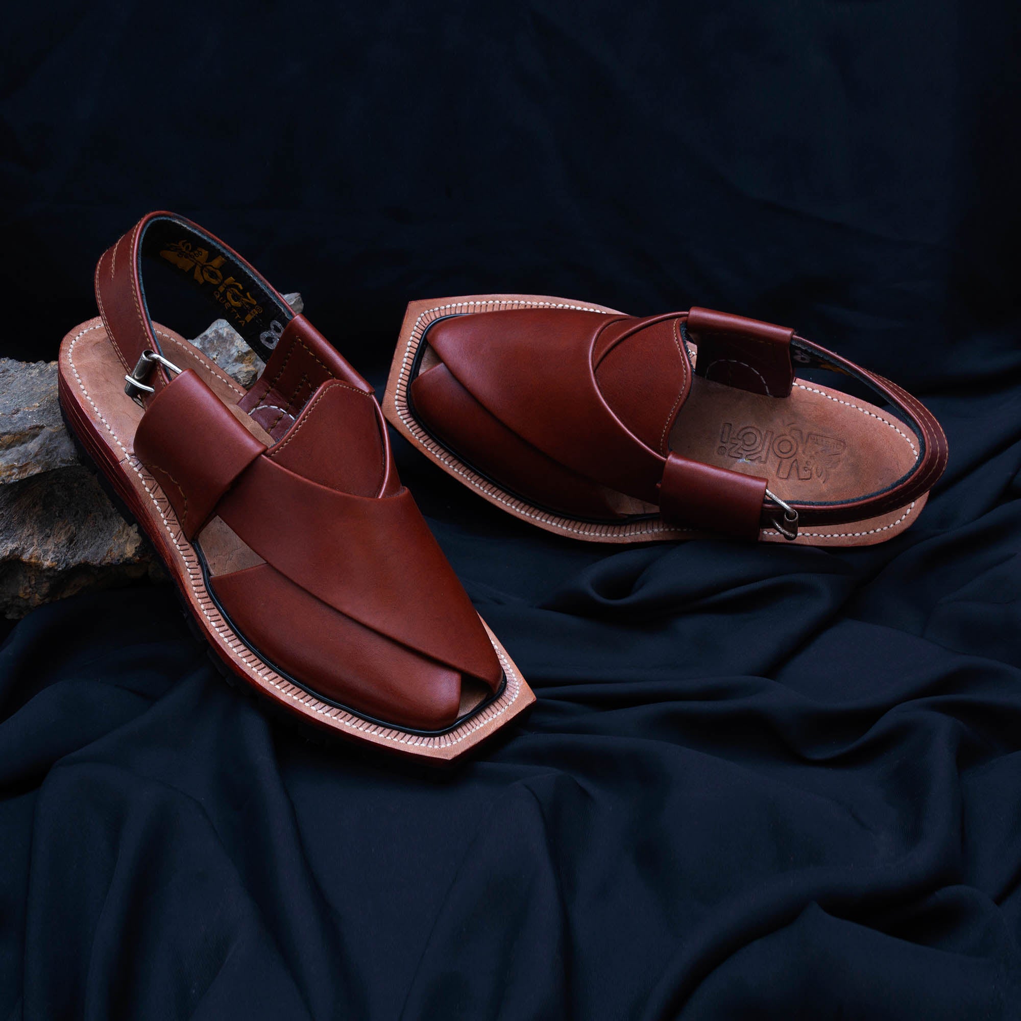 Double Sole Plain Brown Norozi